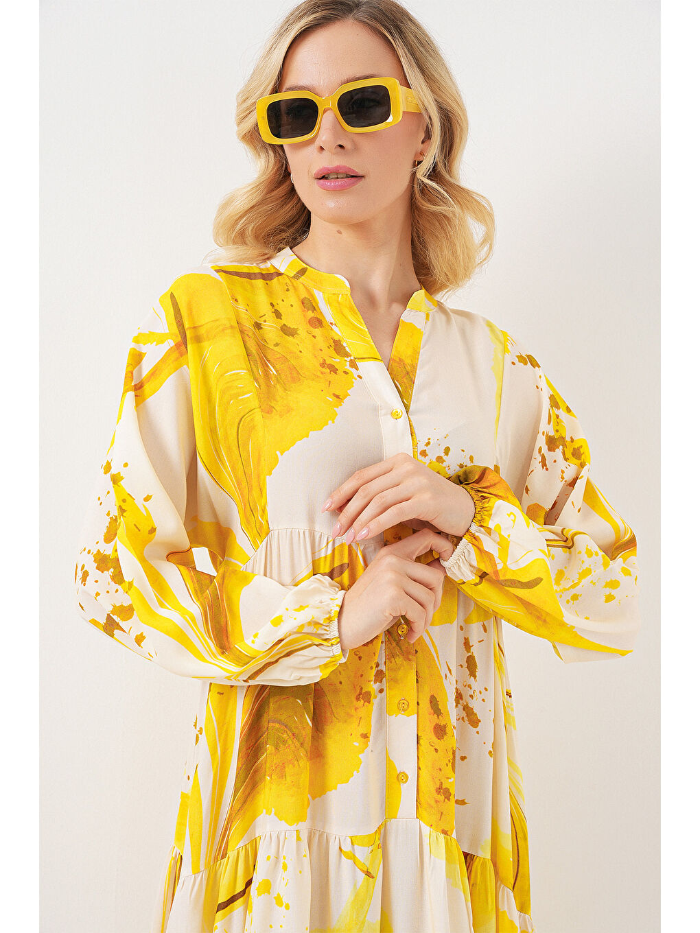 Kadın Desenli Uzun Tesettür Elbise 2585 - Sarı-2