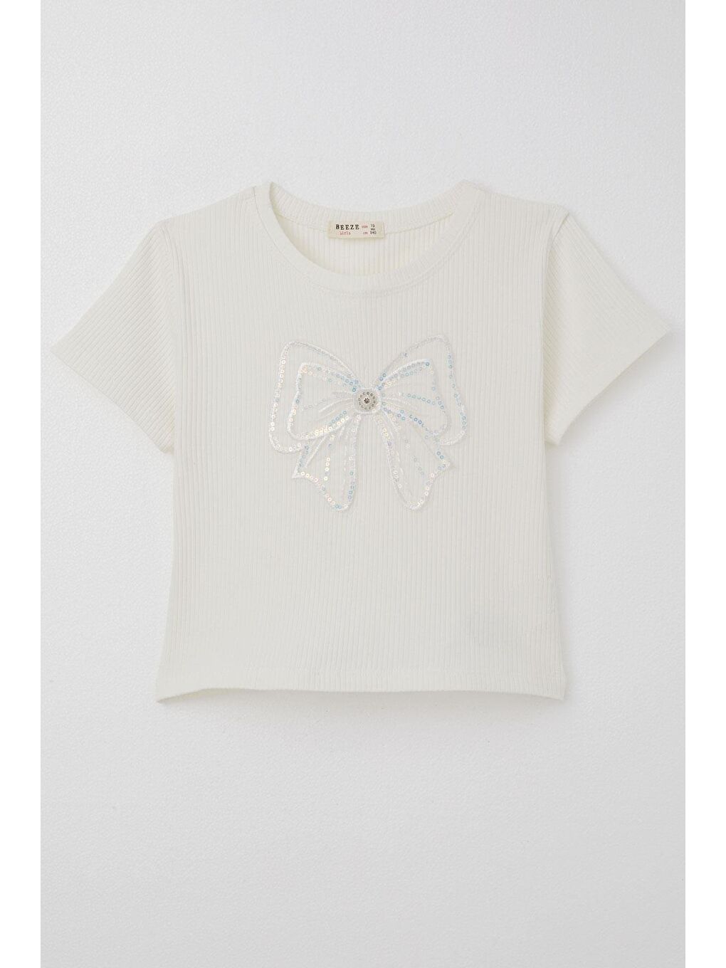 Kız Çocuk Crop Tişört Fiyonk Arma Aksesuarlı Ekru (9-14 Yaş)