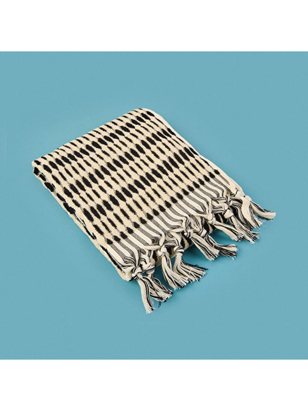 Lila Soft Greta Yüz Havlusu - Ekru / Siyah - 50x90 cm-1