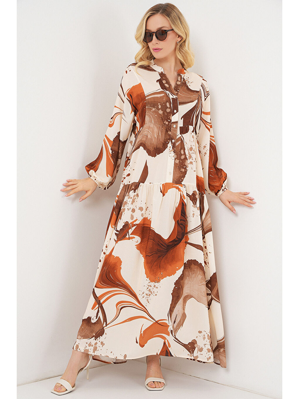 Kadın Desenli Uzun Tesettür Elbise 2585 - Kahverengi-3