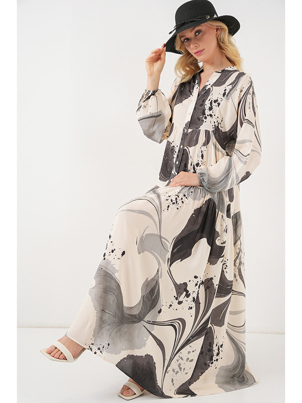 Kadın Desenli Uzun Tesettür Elbise 2585 - Siyah-1