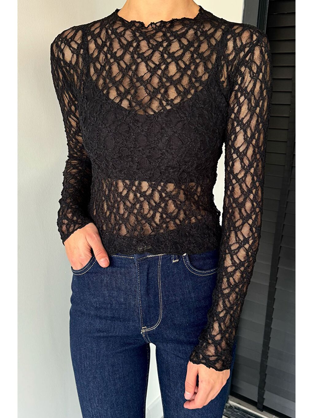Siyah Kadın Dik Yaka Elastanlı Transparan Bluz-2