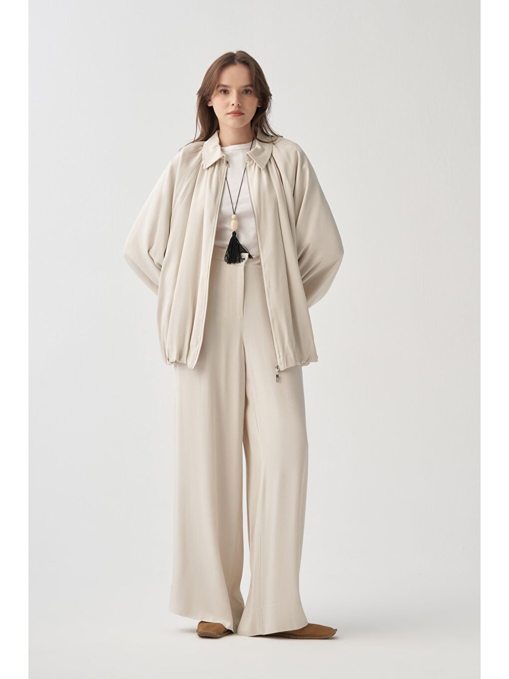 Bej Taş-Fermuarlı Balon Form Astarlı Ceket