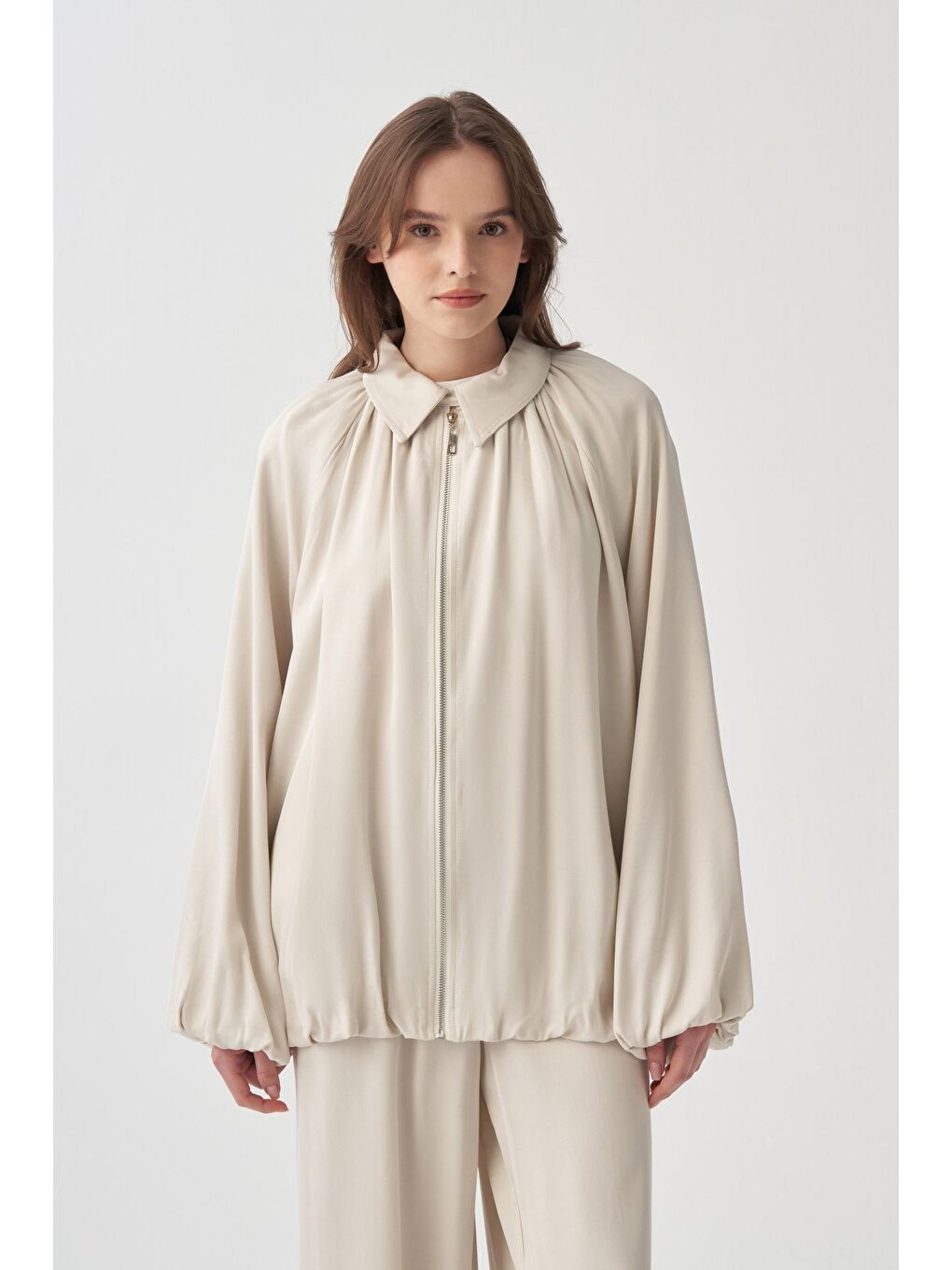 Bej Taş-Fermuarlı Balon Form Astarlı Ceket-3