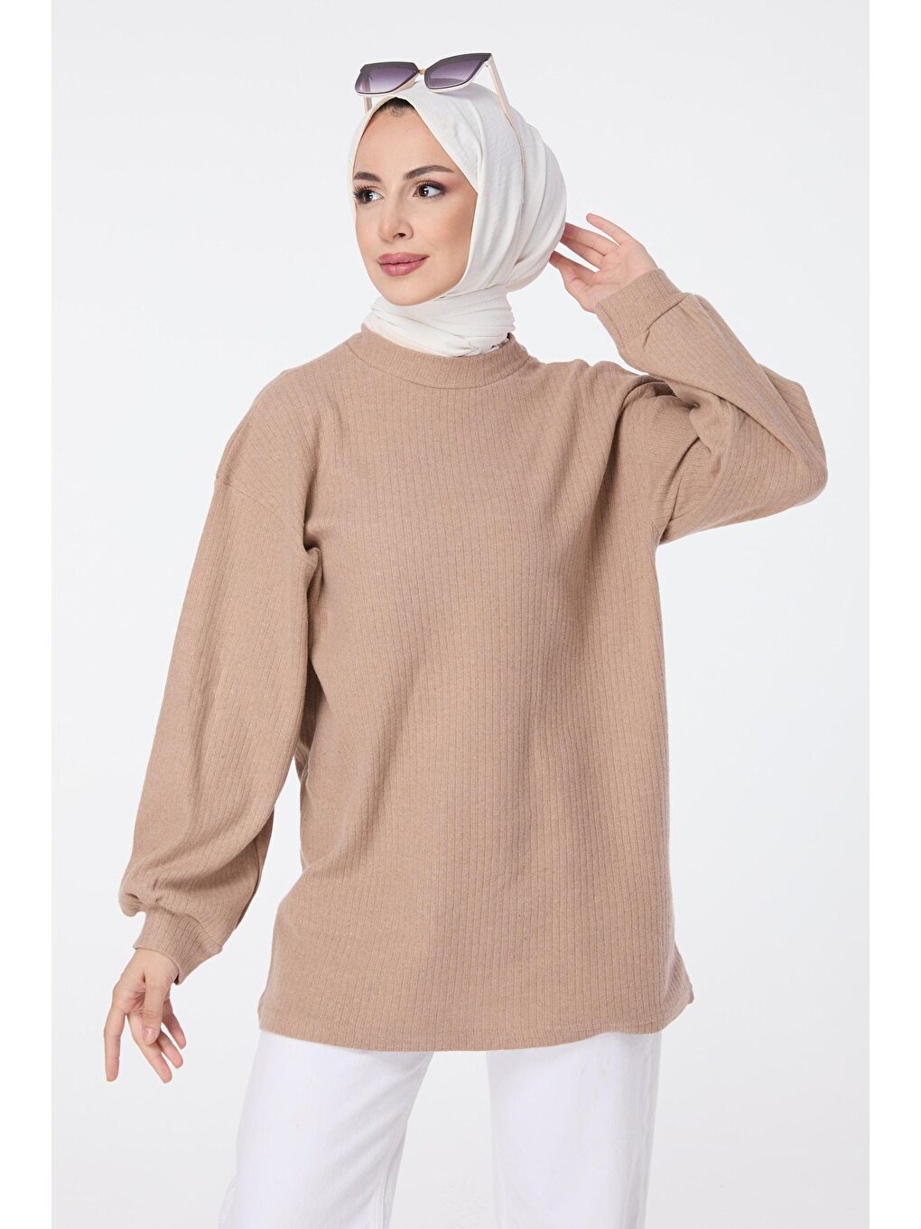 Bej Yarım Balıkçı Yaka Kadın Vizon Tunik - 23606-2