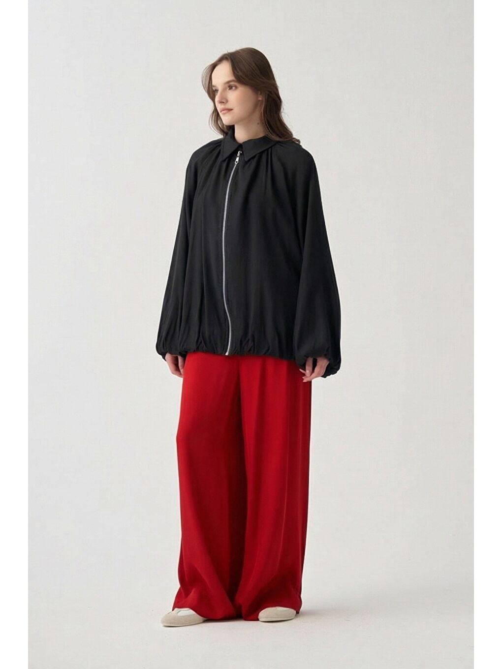 Siyah-Fermuarlı Balon Form Astarlı Ceket-1