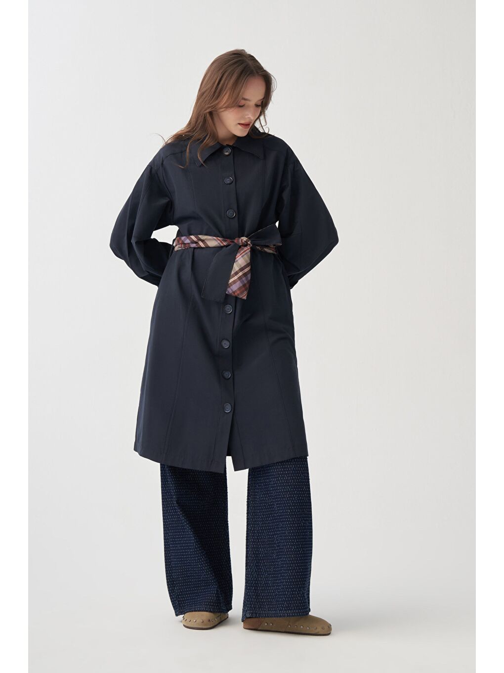 Lacivert-Rüzgarlıklı Trençkot-1