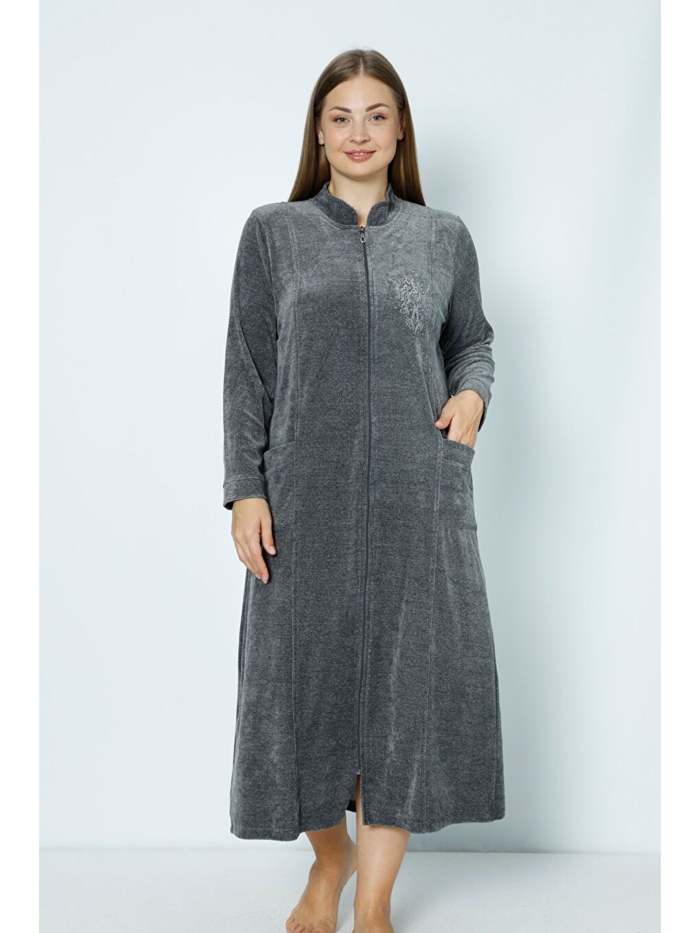Gri Lacivert Uzun Kollu Fermuarlı Nakışlı Kadın Büyük Beden Pamuklu Kadife Elbise
