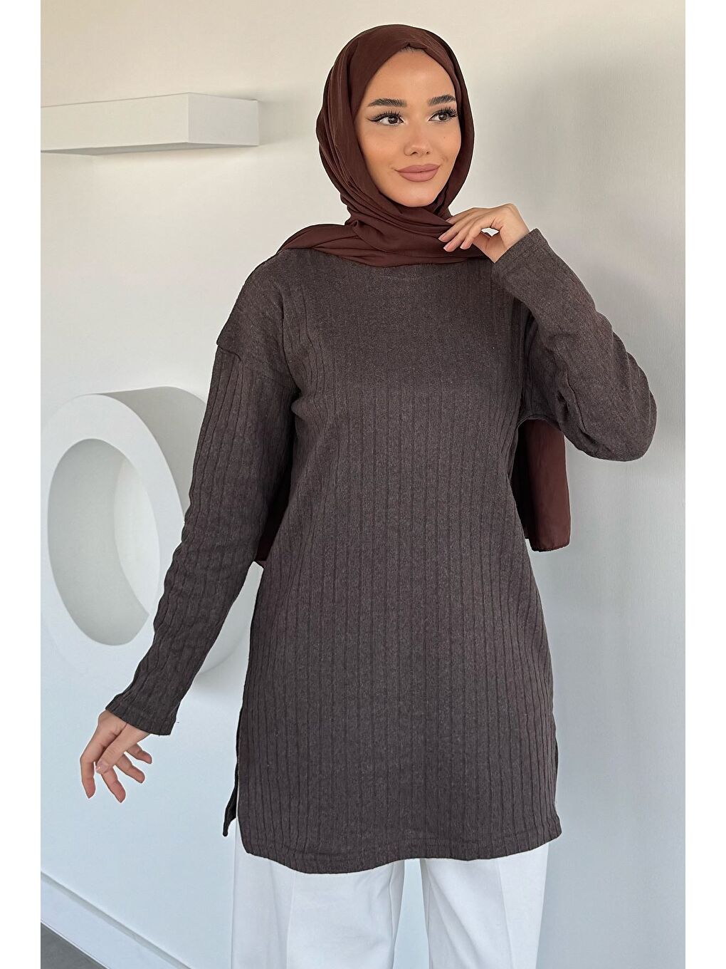 Kahverengi Fitilli Kadın Tesettür Tunik