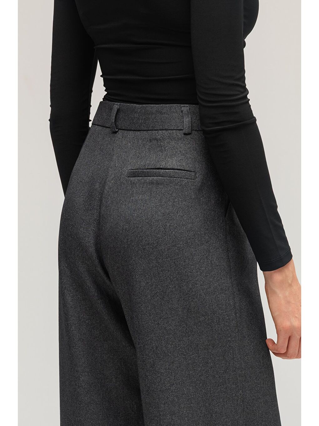 Antrasit Kadın Yün Görünümlü Yüksek Bel Geniş Paça Dokuma Pantolon-3