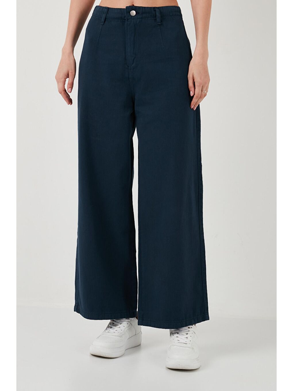Lacivert Pamuklu Relaxed Fit Geniş Paça Kadın Pantolon 668Yp5237