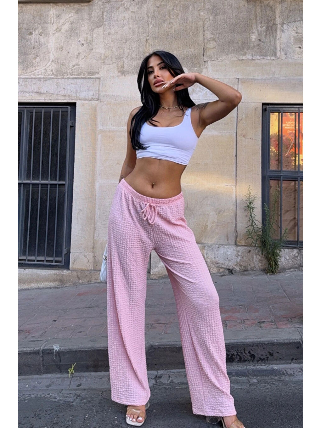 Kadın Pembe Beli Lastikli Rahat Kesim Bürümcük Pantolon HZL25S-DSB163631