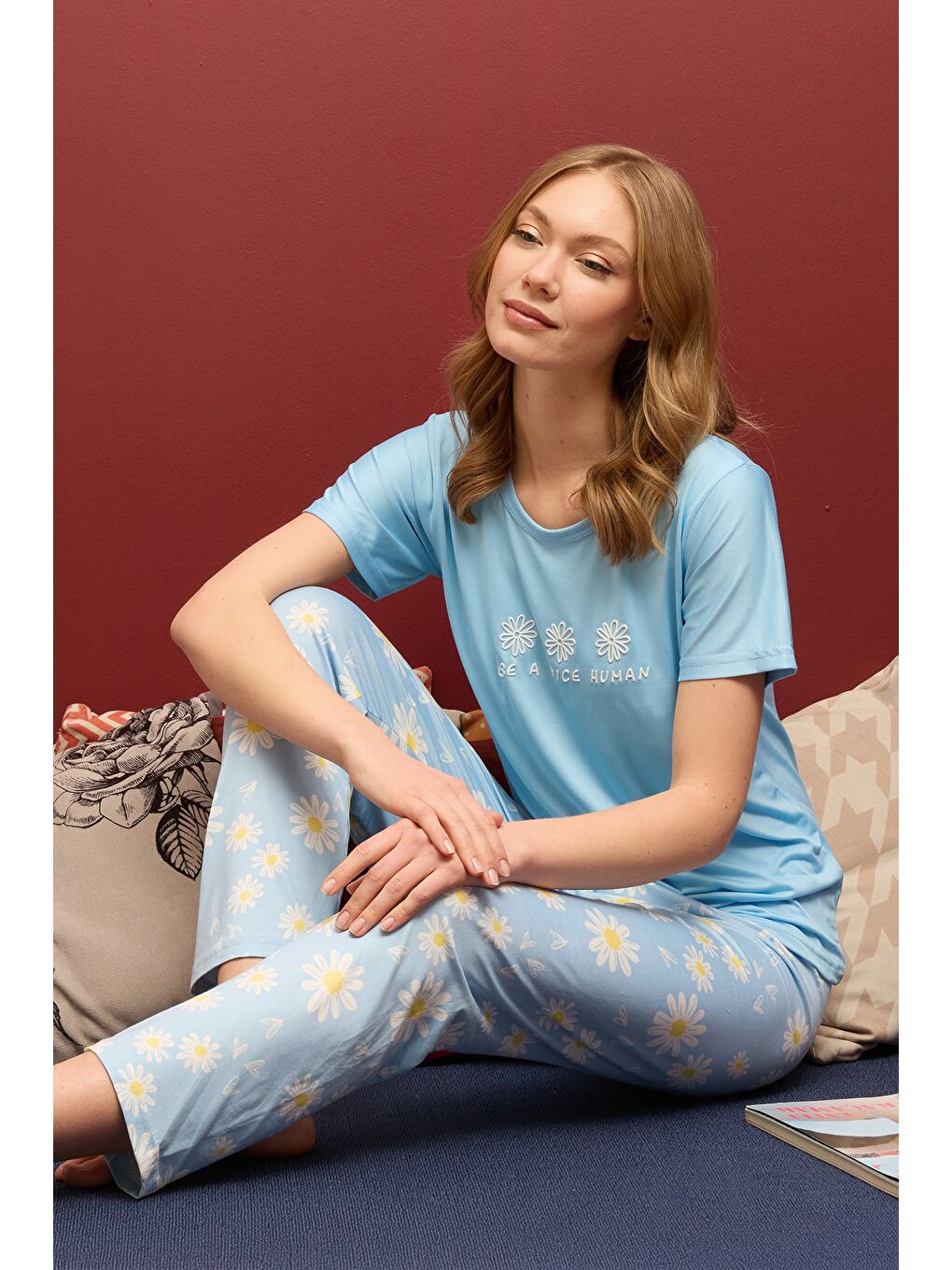 Mavi Çizgili Kalpli Bisiklet Yaka Pijama Takımı-1