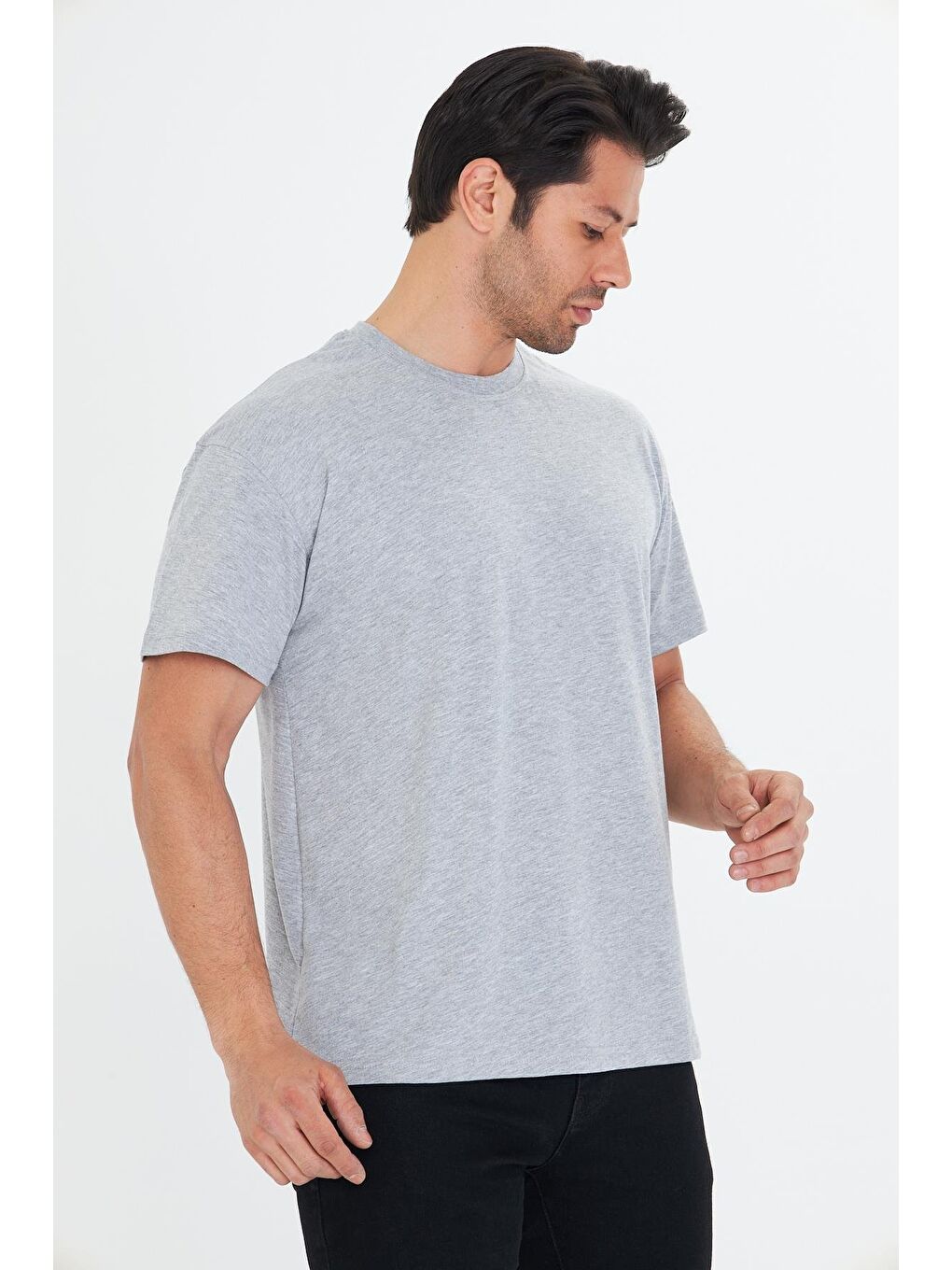 Erkek Pamuklu Bisiklet Yaka Oversize Tişört Gri 5015-G-3