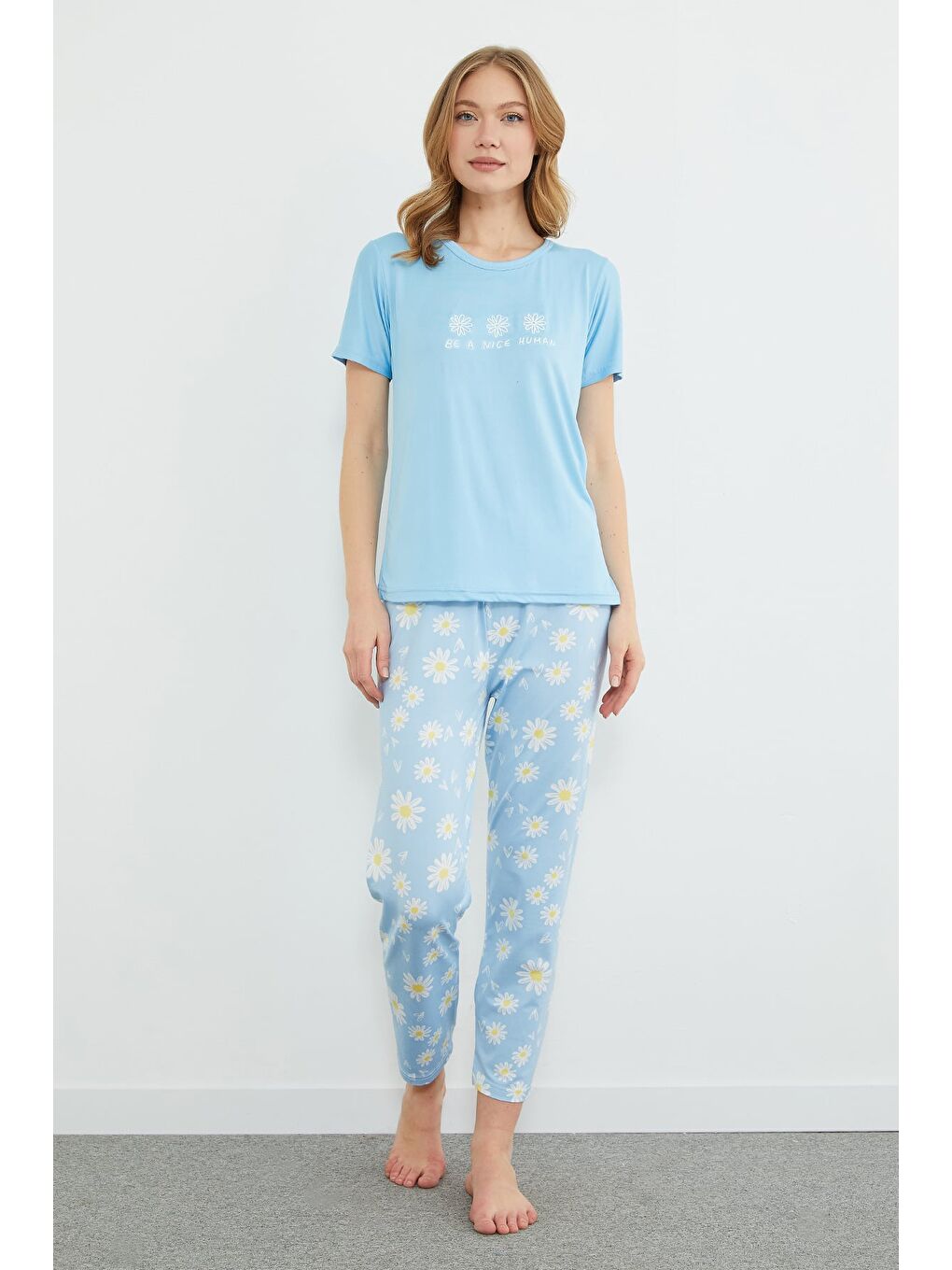 Mavi Çizgili Kalpli Bisiklet Yaka Pijama Takımı-4