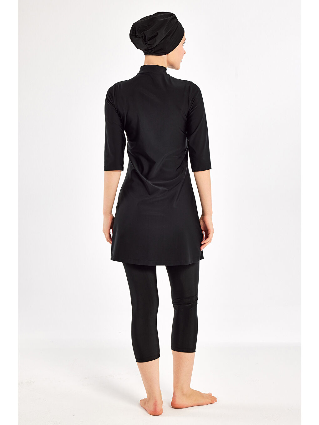 UV Korumalı Büyük Beden Yarı Kapalı Tesettür Mayo 1601 Siyah07-3