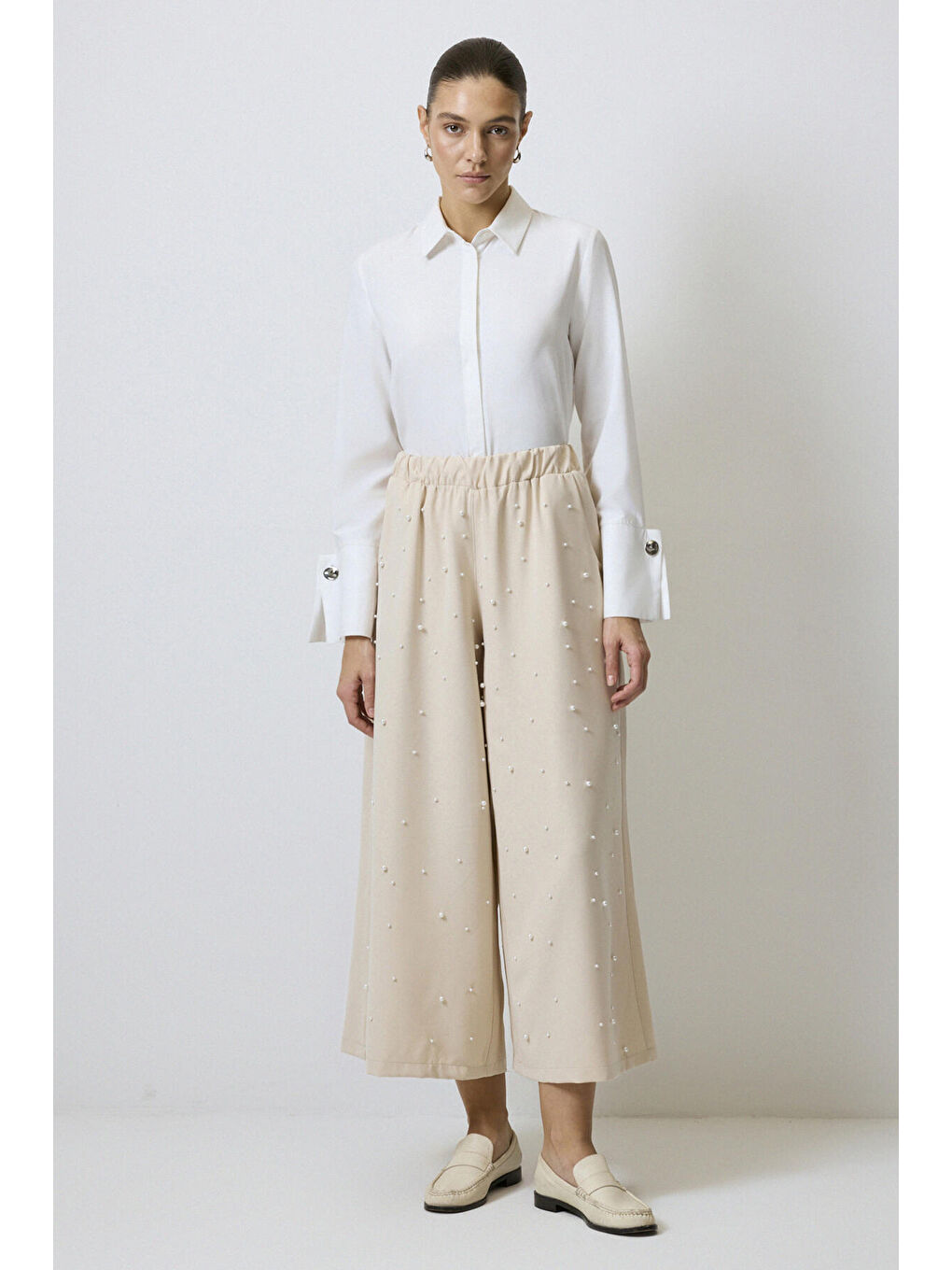 Bej İnci Detaylı Culetta Pantolon