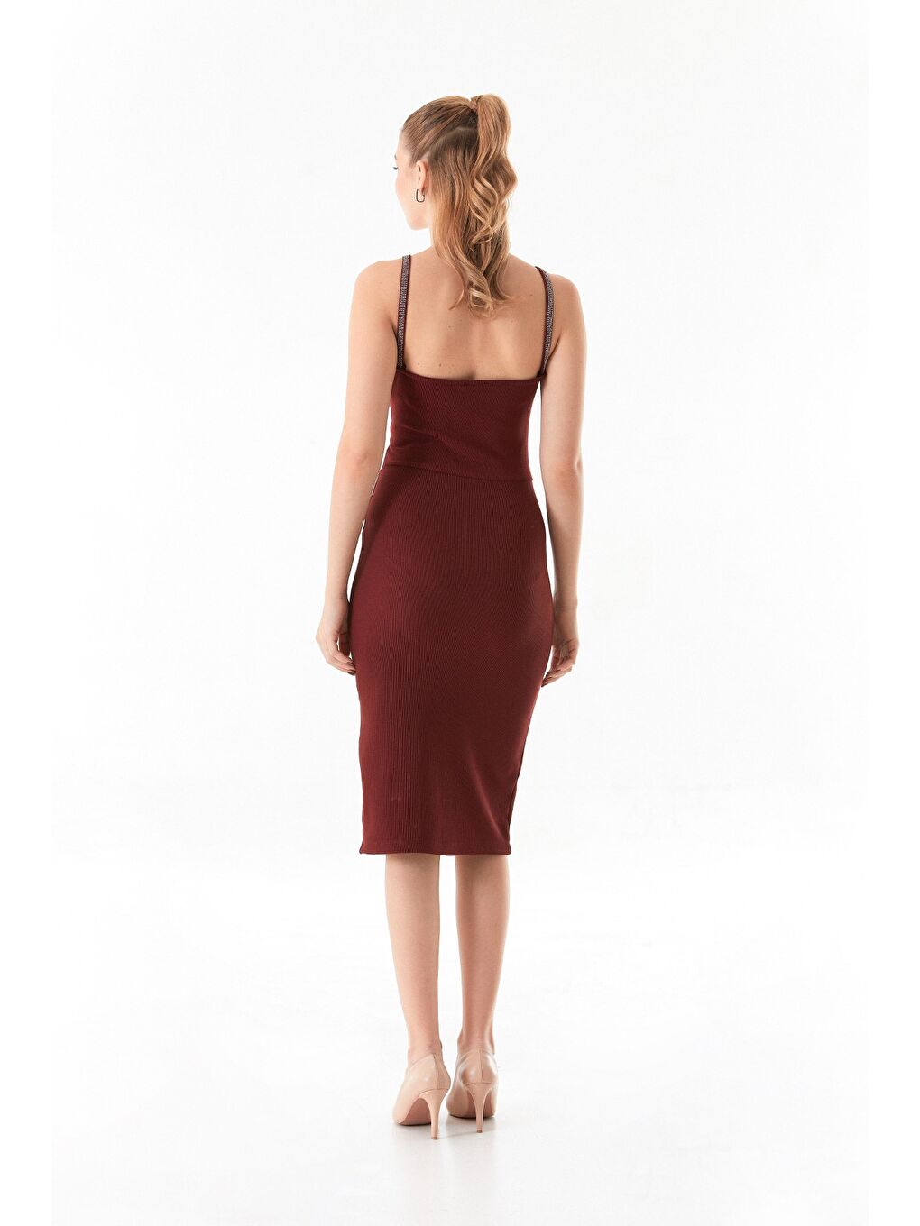 Bordo Fitilli Taş Detaylı Yırtmaçlı Elbise-4