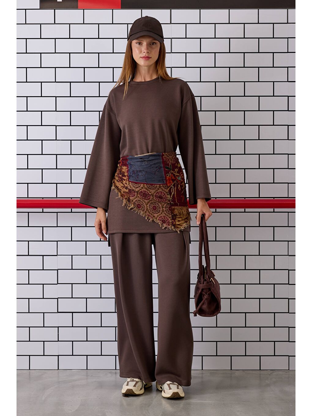 Kahverengi Modal Basic Uzun Sweat Acı Kahve-1