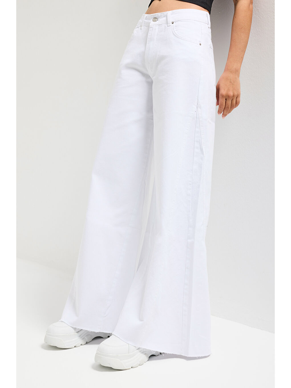 Kadın Beyaz 5s6-2 Palazzo Fit Yan Panel Detaylı Özel Tasarım Denim Jean