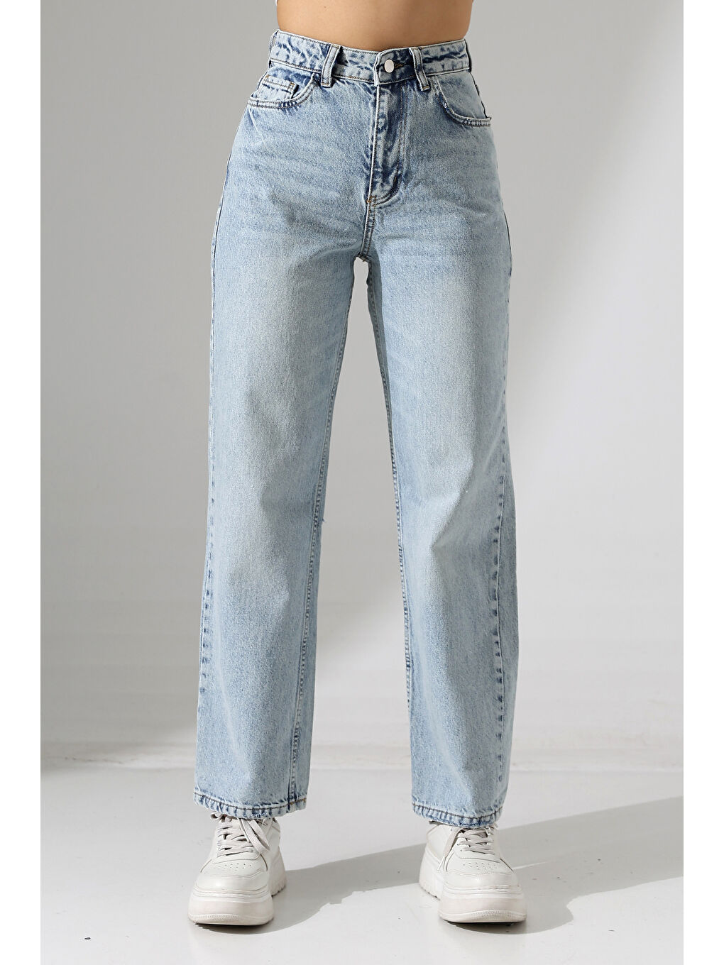 Yüksek Bel Düz Kesim Açık Mavi Jean