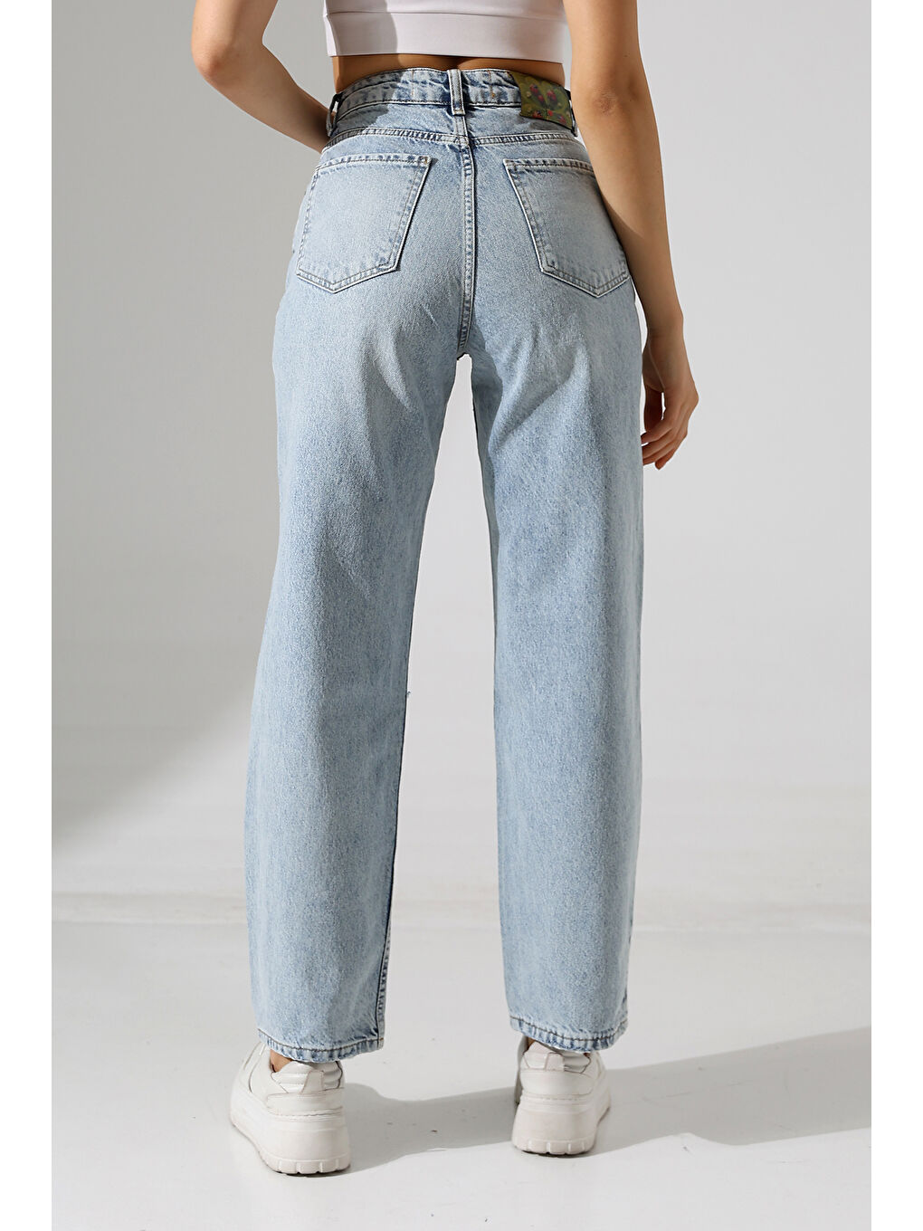 Yüksek Bel Düz Kesim Açık Mavi Jean-4