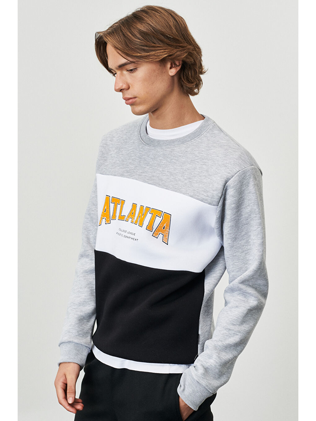 Erkek Gri Melanj-Beyaz-Siyah Standart Fit Normal Kesim Bisiklet Yaka İçi Polarlı Yazı Baskılı Sweat--3