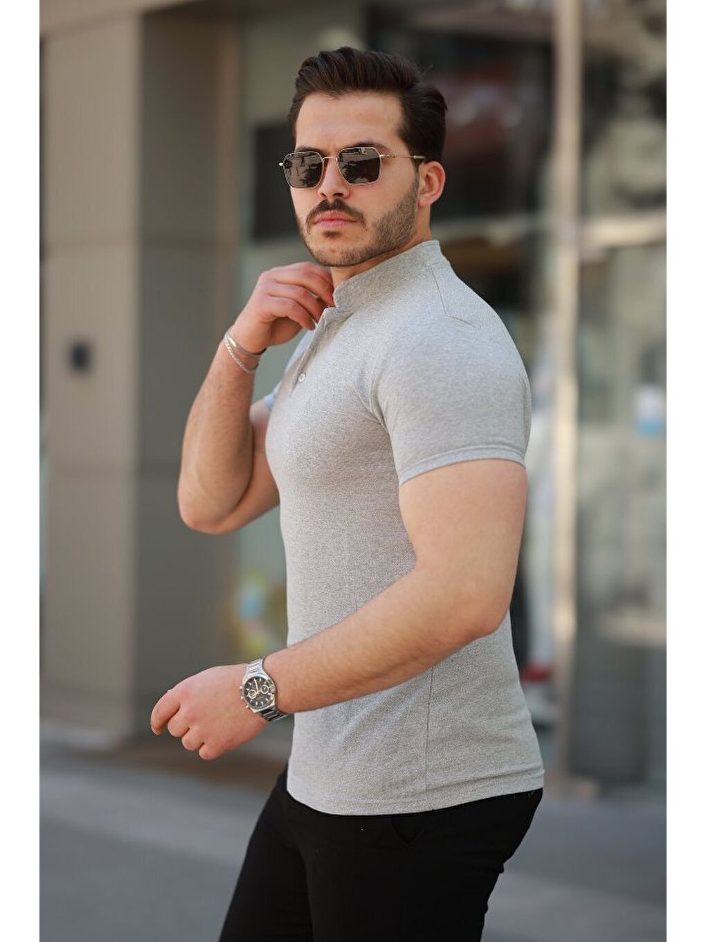 Gri Erkek Hakim Yaka Dokuma Pamuklu Kumaş Kısa Kollu Tişört-1