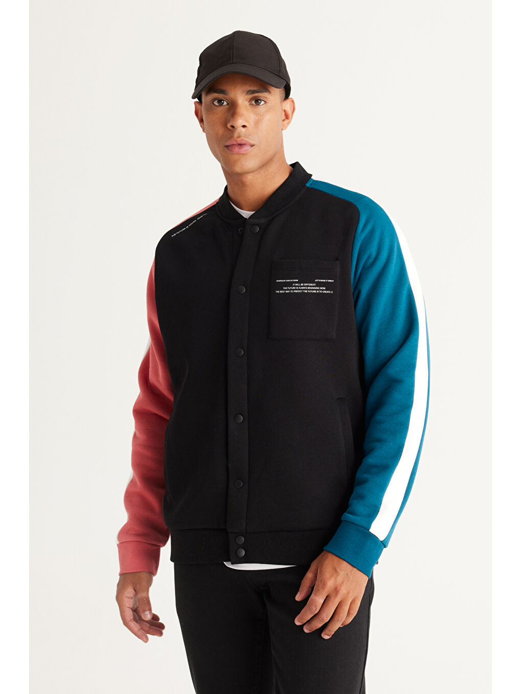 Erkek Siyah-Ekru Loose Fit Kolej Yaka Pamuklu İçi Polarlı Desenli Sweatshirt Ceket