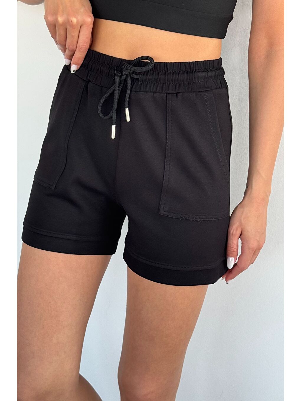 Siyah Kadın Bel Lastikli Modal Kumaş Şort-2