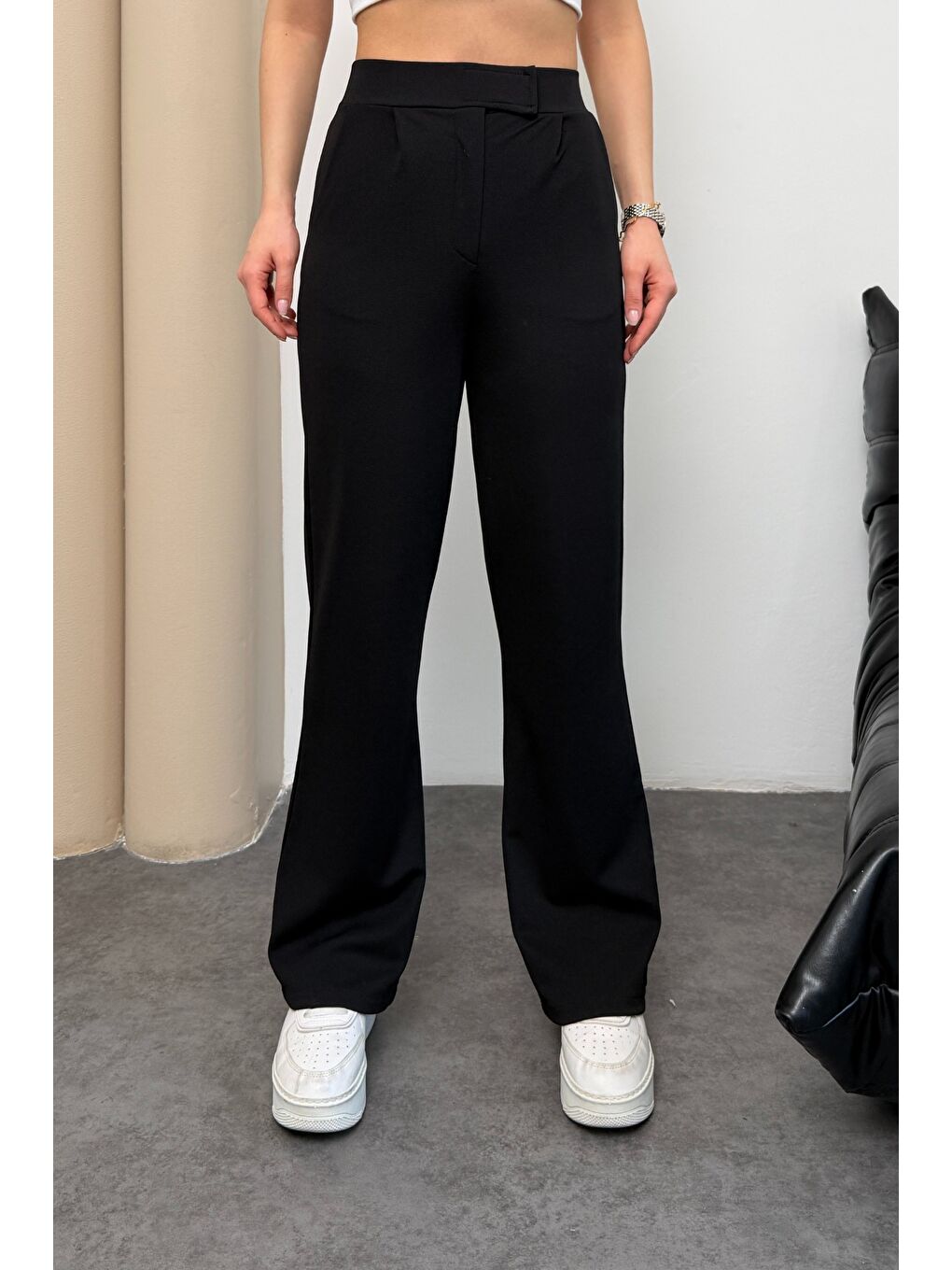 Kadın Yüksek Bel Cırt Kapama Beli Lastikli Fermuarlı Cepli Elastanlı Siyah Palazzo Pantolon-3