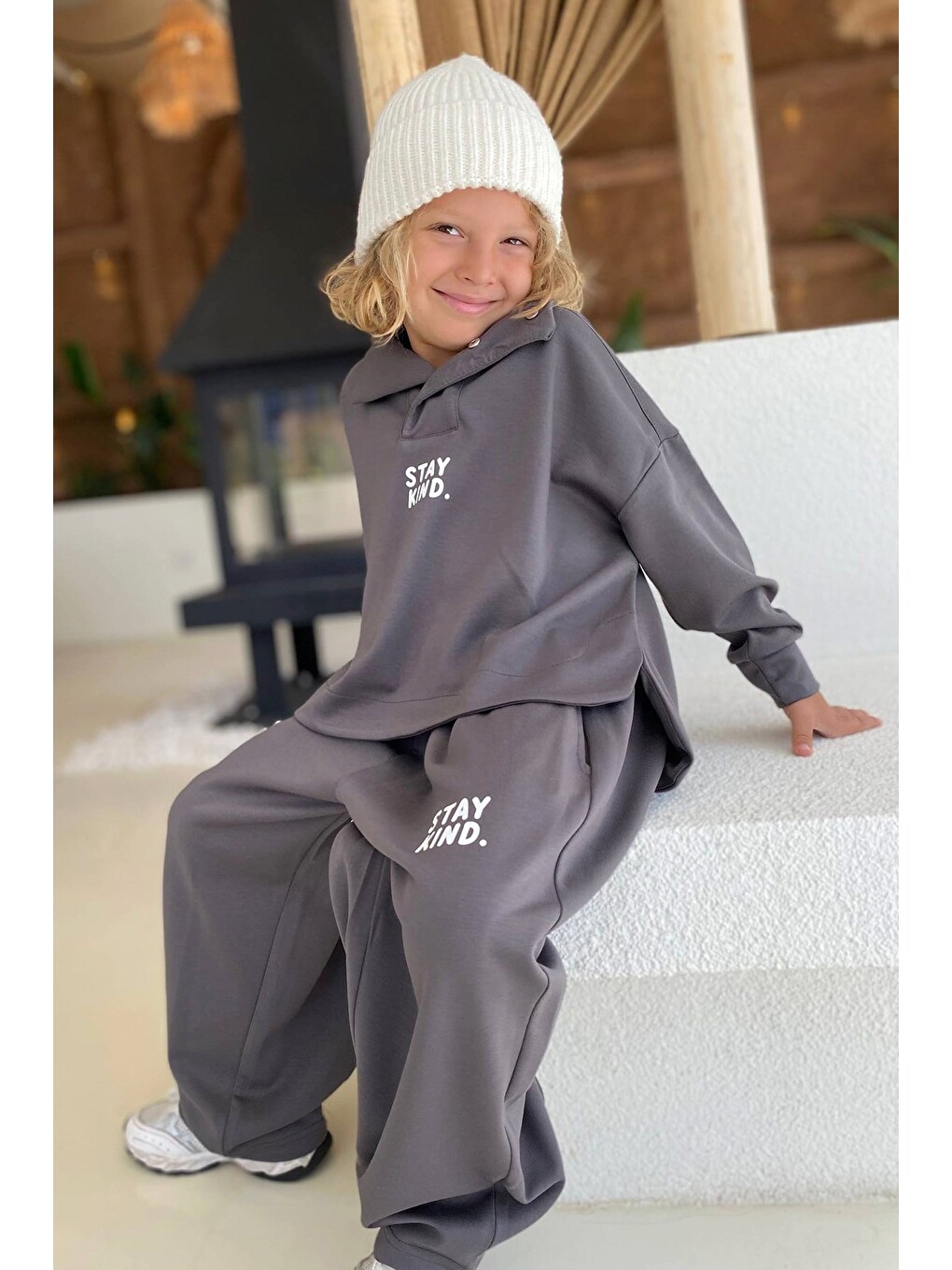 Gri Unisex Çocuk Premium Kumaş Dik Yaka Salaş Alt Üst Eşofman Takımı-1