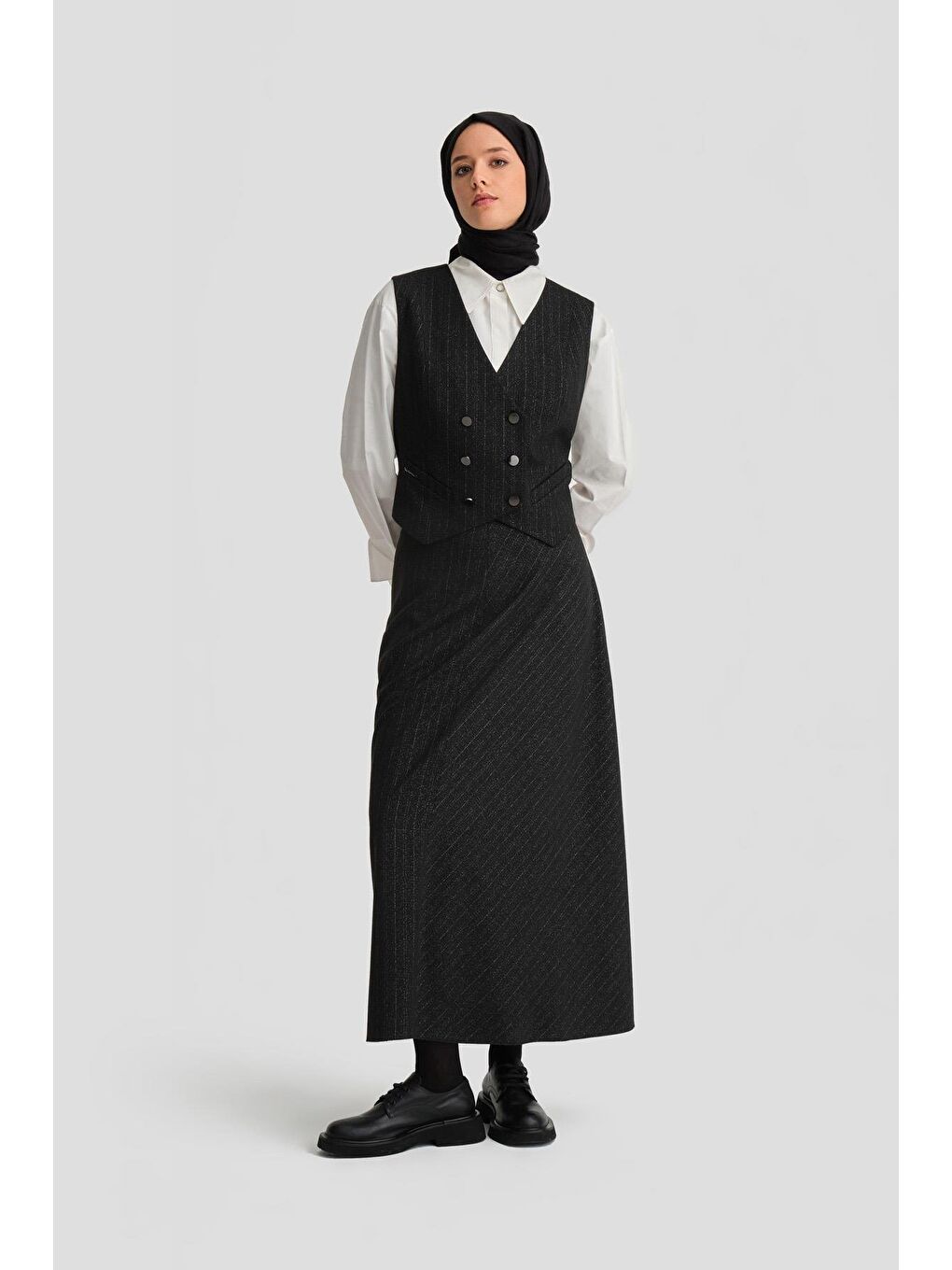 Simli Dokulu Etek 24K1721 Siyah-1