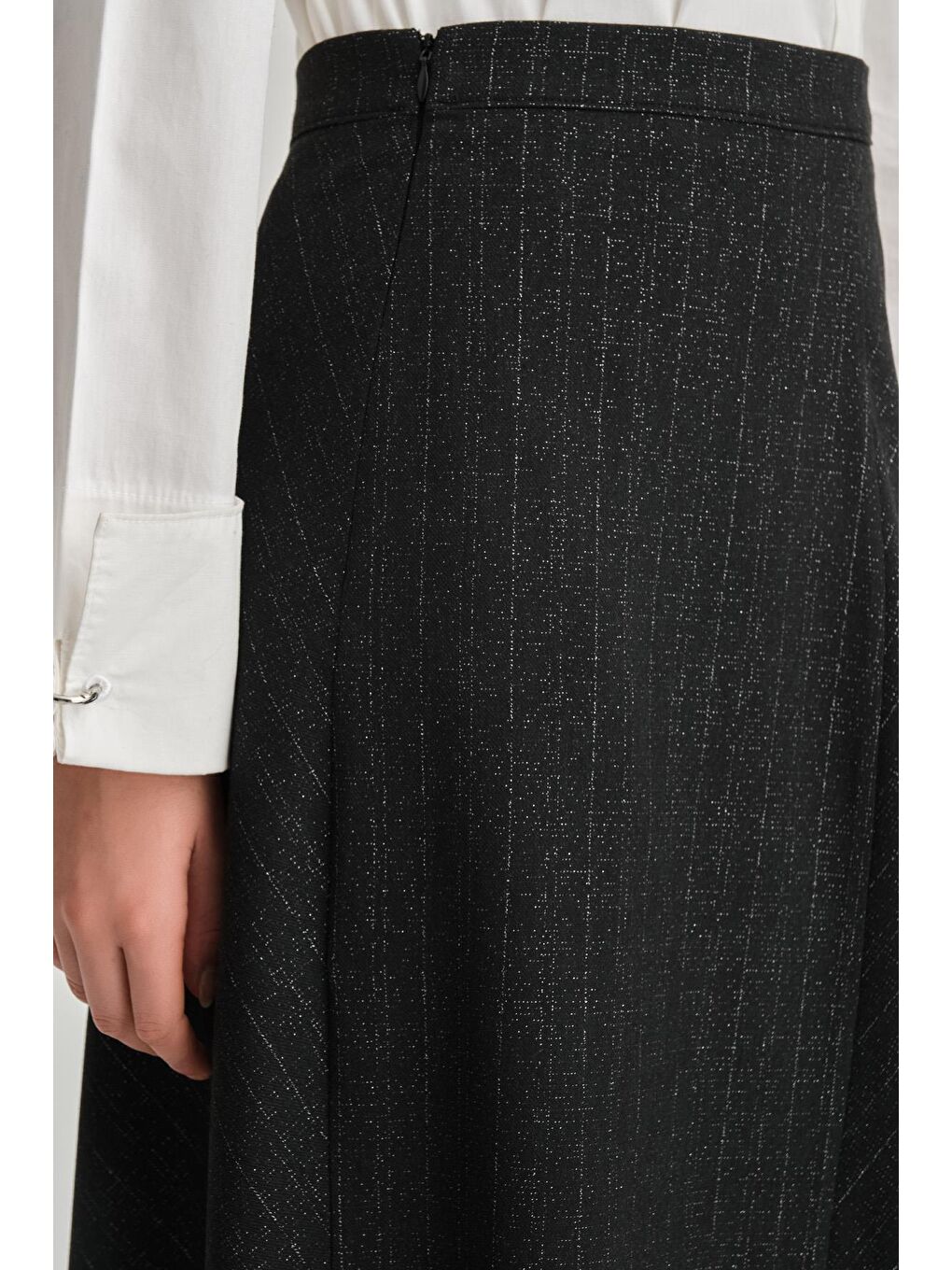 Simli Dokulu Etek 24K1721 Siyah-5