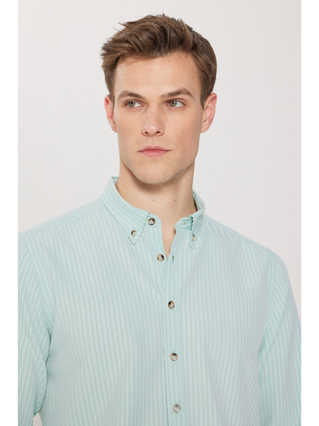 Mavi Erkek Mint Slim Fit Dar Kesim Gofre Desenli Düğmeli Yaka Hafif Kumaş Gömlek-3