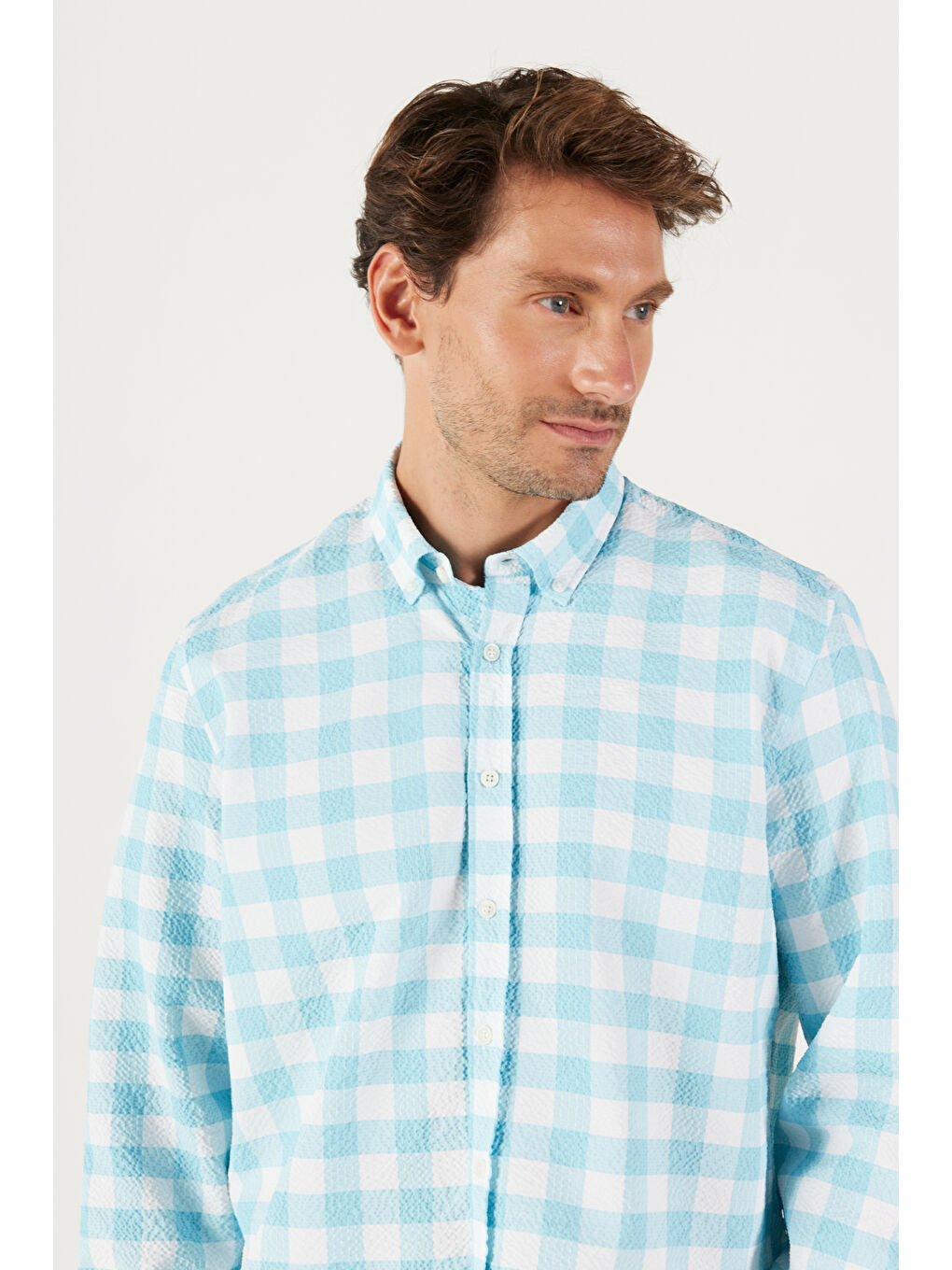 Mavi Erkek Beyaz Mint Slim Fit Dar Kesim Düğmeli Yaka Gofre Desenli Gömlek-4