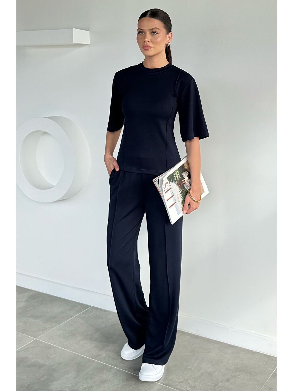 Lacivert Kadın Bisiklet Yaka Biyeli Tişört Bel Lastikli Pantolon İkili Takım-1
