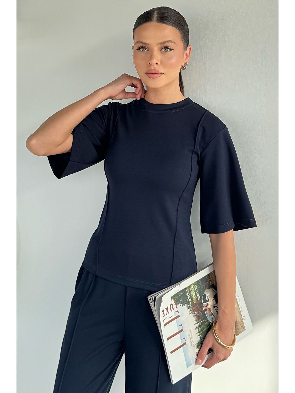 Lacivert Kadın Bisiklet Yaka Biyeli Tişört Bel Lastikli Pantolon İkili Takım-2