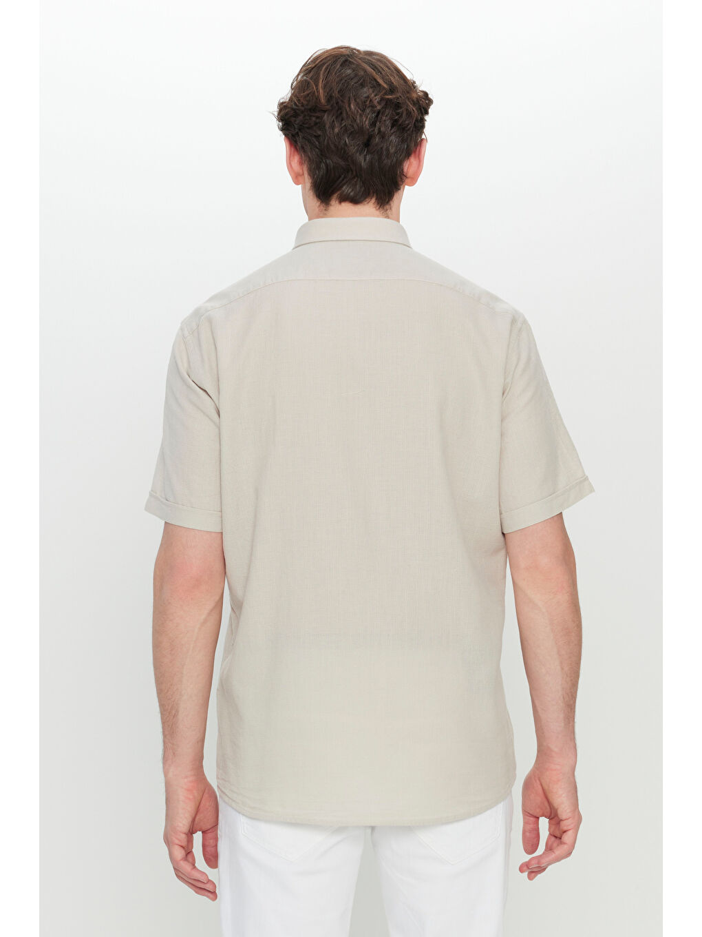 Erkek Bej %100 Pamuk Comfort Fit Rahat Kesim Düğmeli Gömlek Yaka Armürlü Gömlek-4