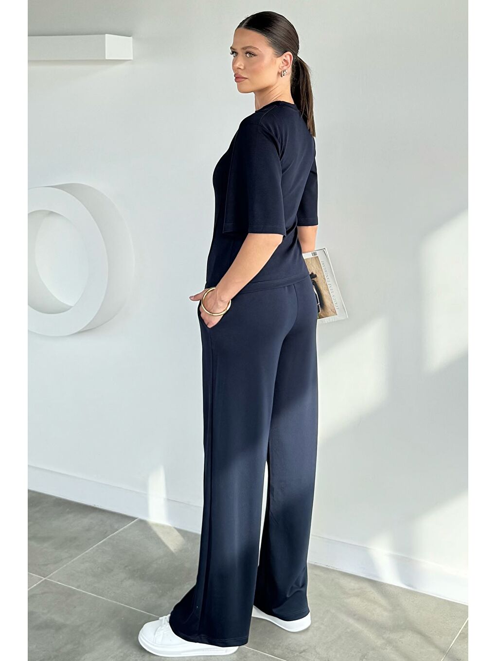 Lacivert Kadın Bisiklet Yaka Biyeli Tişört Bel Lastikli Pantolon İkili Takım-4