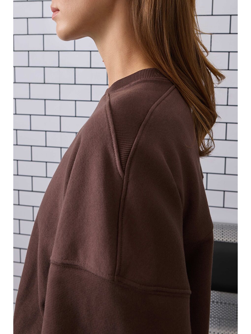Kahverengi Ribanalı Rahat Kesim Sweatshirt Acı Kahve-1