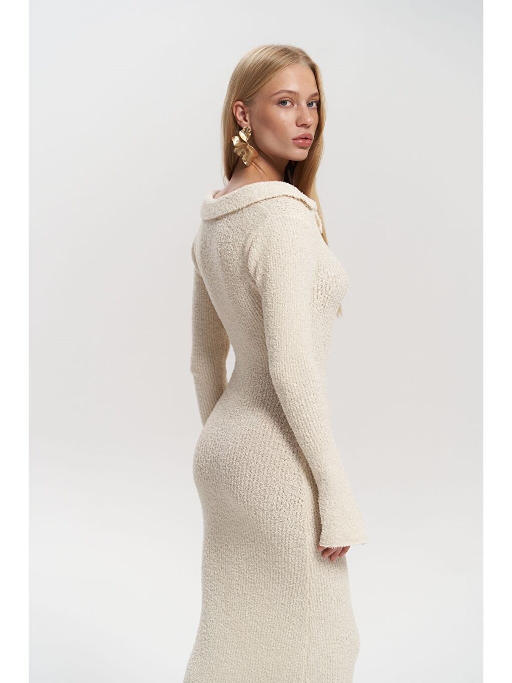 Puffer Düğme Detay Bej Uzun Triko Elbise-2