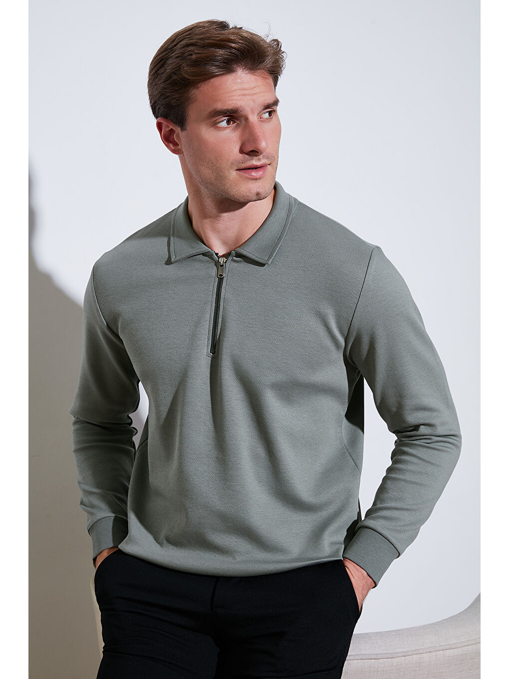 Buratti Açık Haki Pamuklu Regular Fit Yarım Fermuarlı Polo Yaka Erkek Sweat 5905789