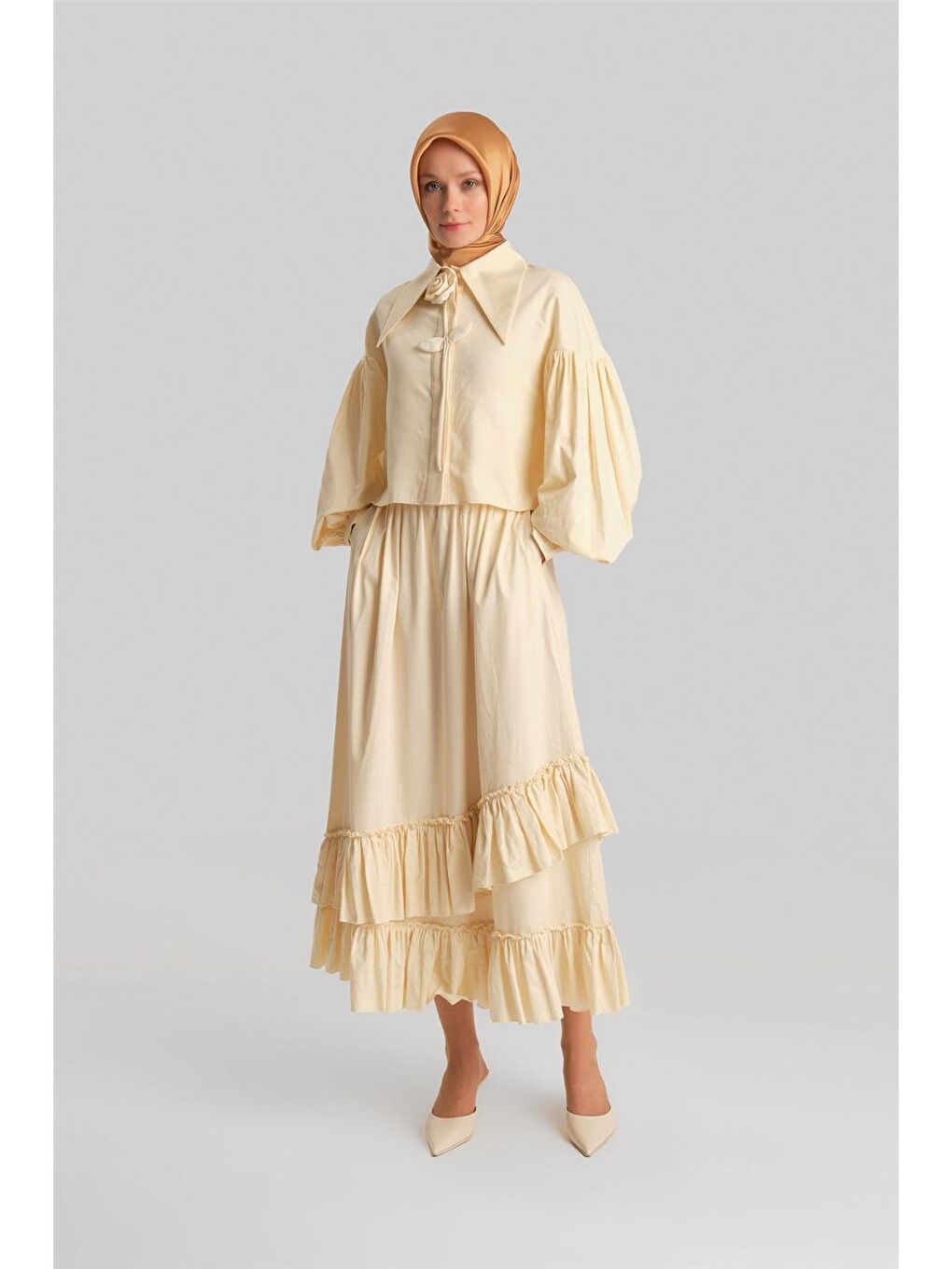 Bej Etek Ucu Fırfırlı Etek 24Y1638 Aytaşı-1