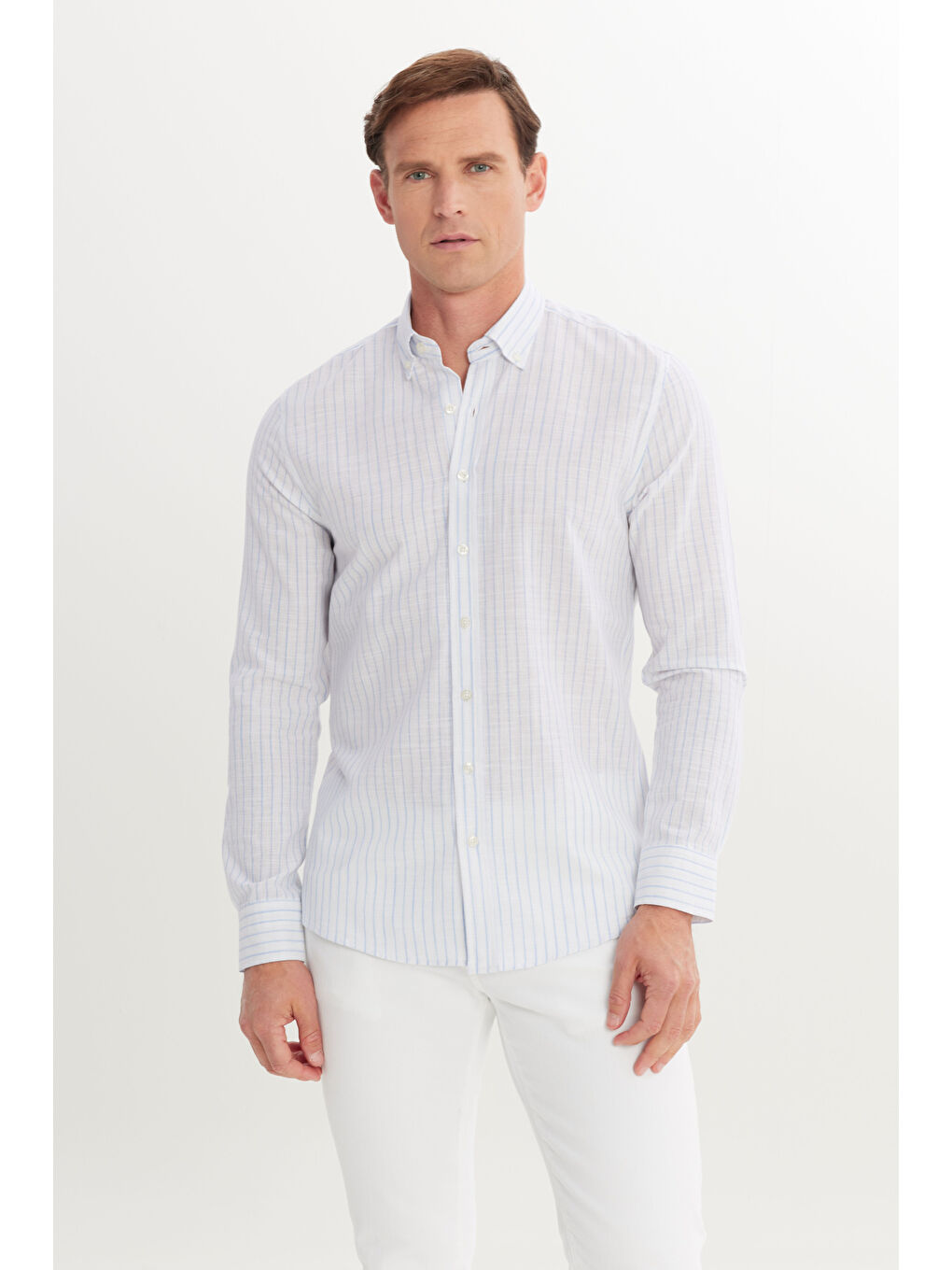 Erkek Mavi %100 Pamuk Slim Fit Dar Kesim Düğmeli Yaka Armürlü Gömlek-2