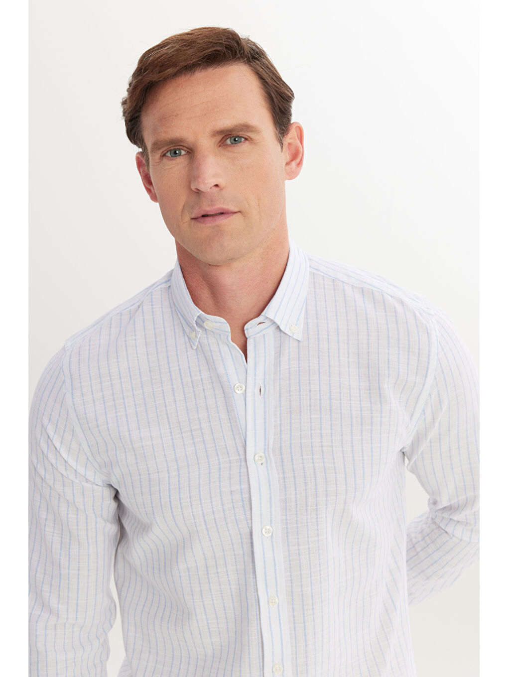 Erkek Mavi %100 Pamuk Slim Fit Dar Kesim Düğmeli Yaka Armürlü Gömlek-3