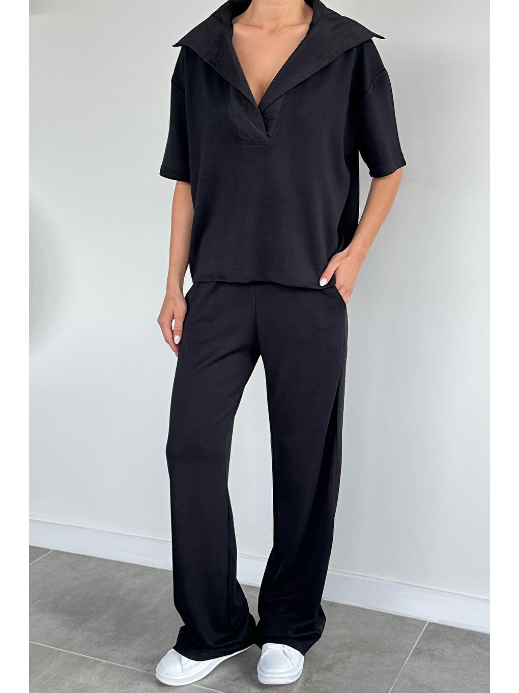 Siyah Kadın Polo Yaka Bluz Bel Lastikli Pantolon İkili Takım-1