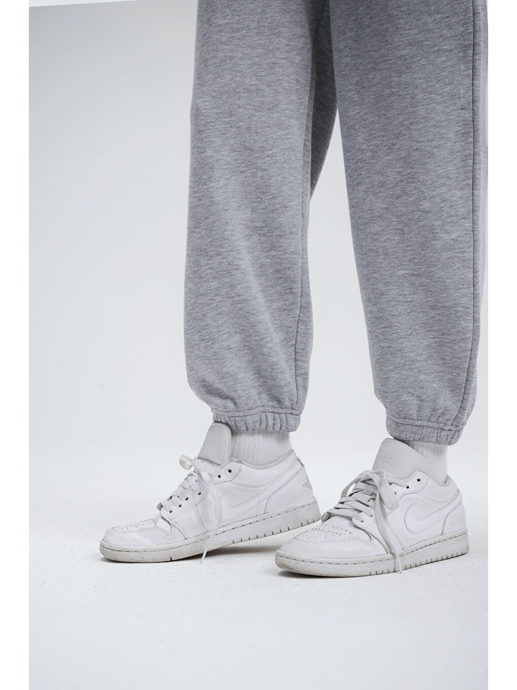 Kadın Timeless Jogger Gri Eşofman Altı-1