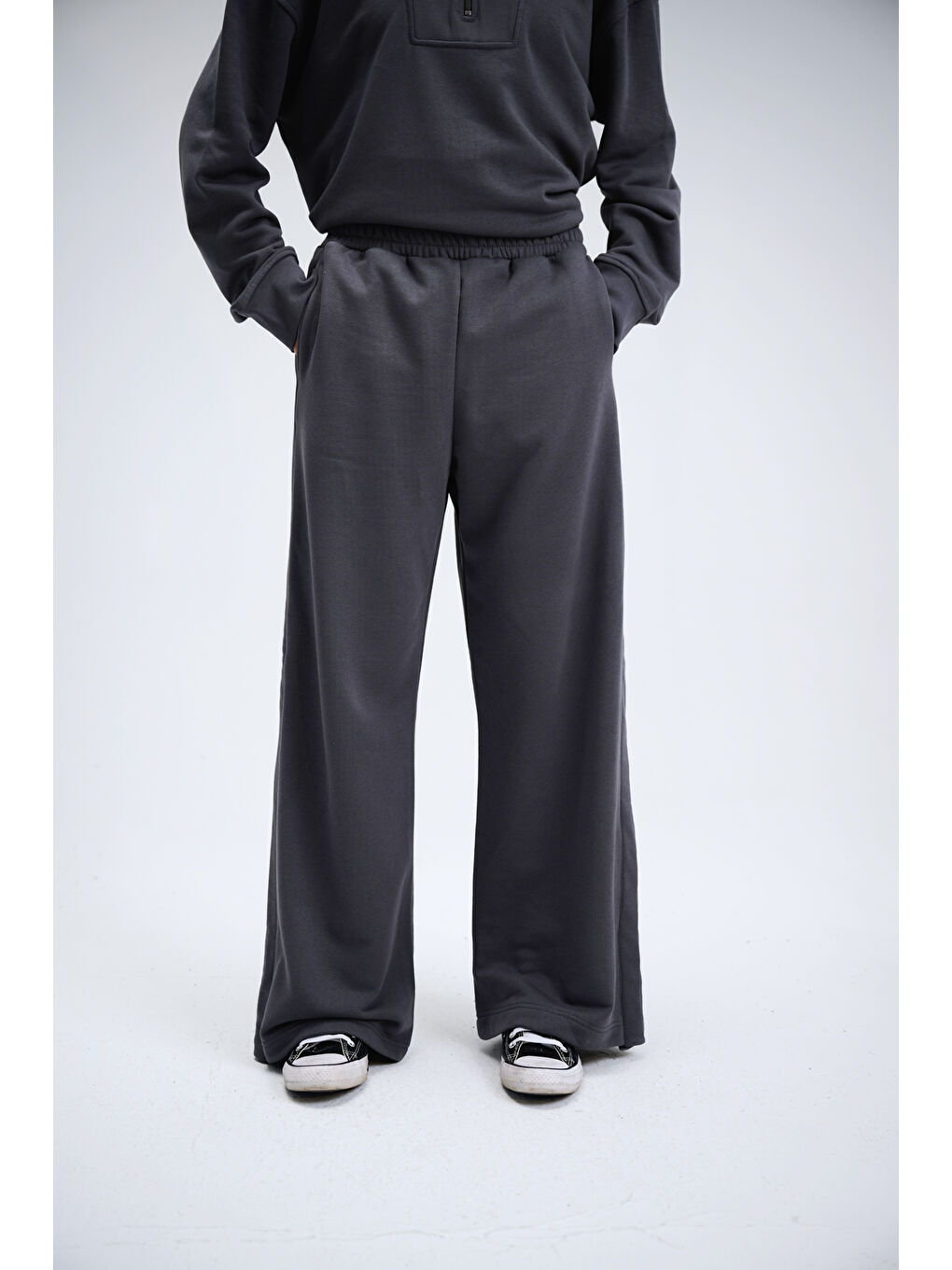 Kadın Timeless Antrasit Bol Paça Eşofman Altı-1