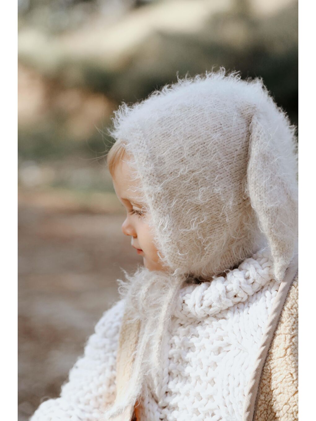 Bej Tavşan Kulaklı Bebek Beresi Model 9-1